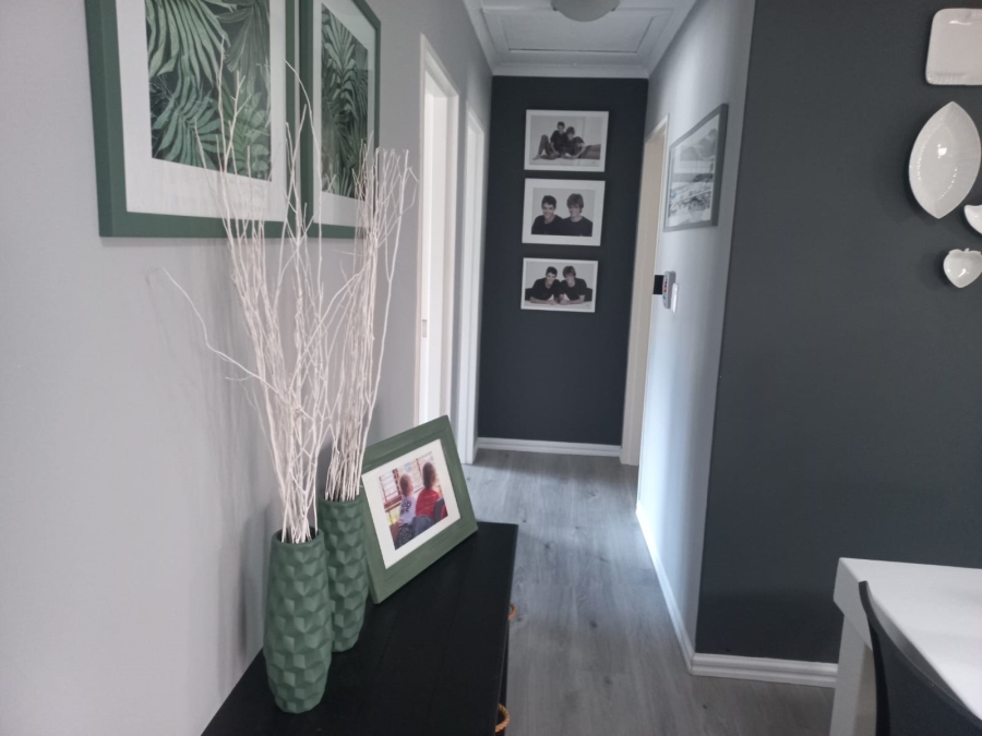 2 Bedroom Property for Sale in Gonubie North Eastern Cape